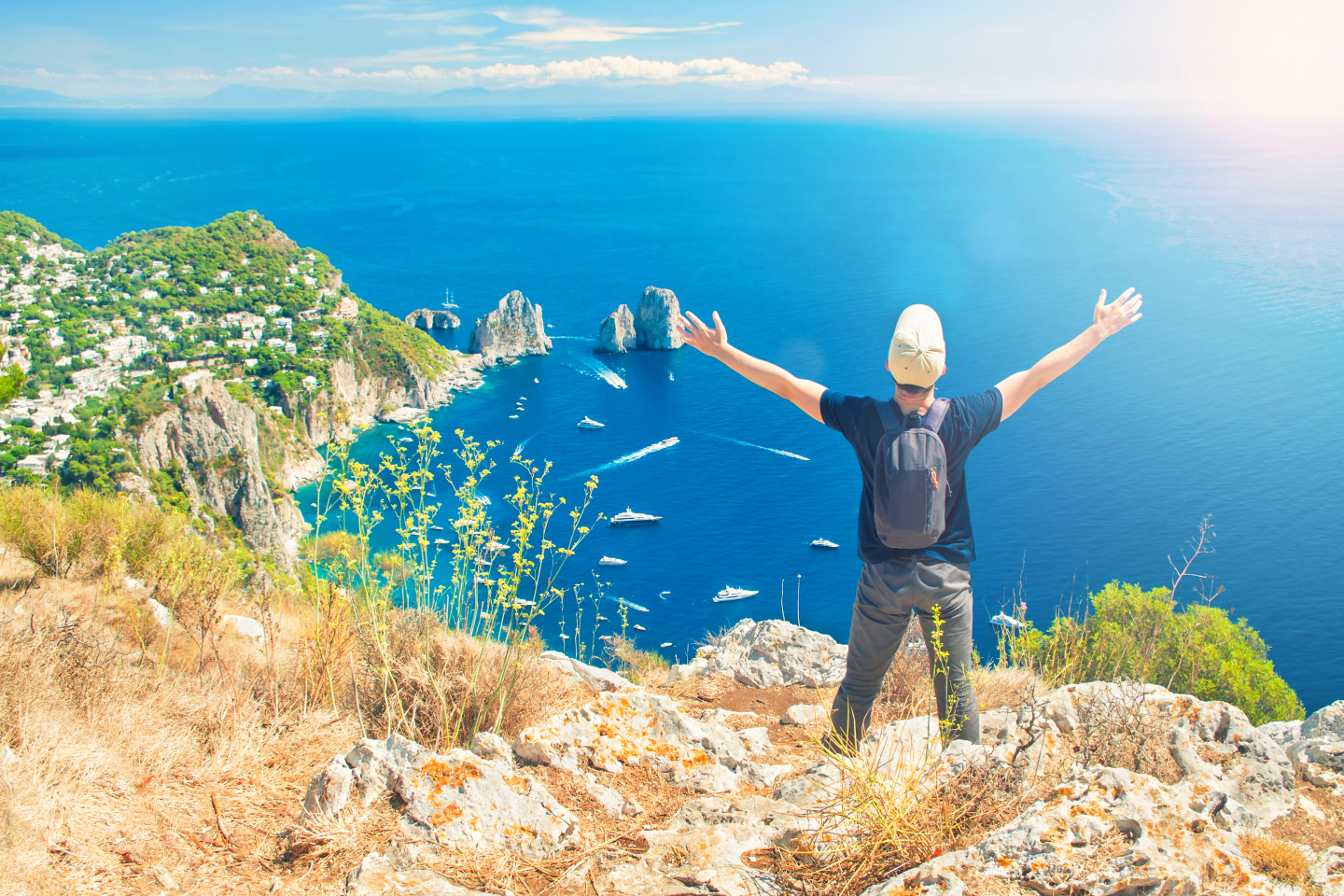 Mediterranean trails in Anacapri, between nature and sea views