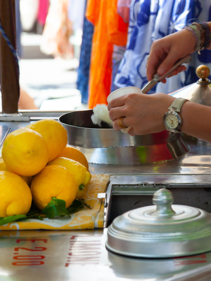 Granita al limone preparata a Positano sulla Costiera Amalfitana