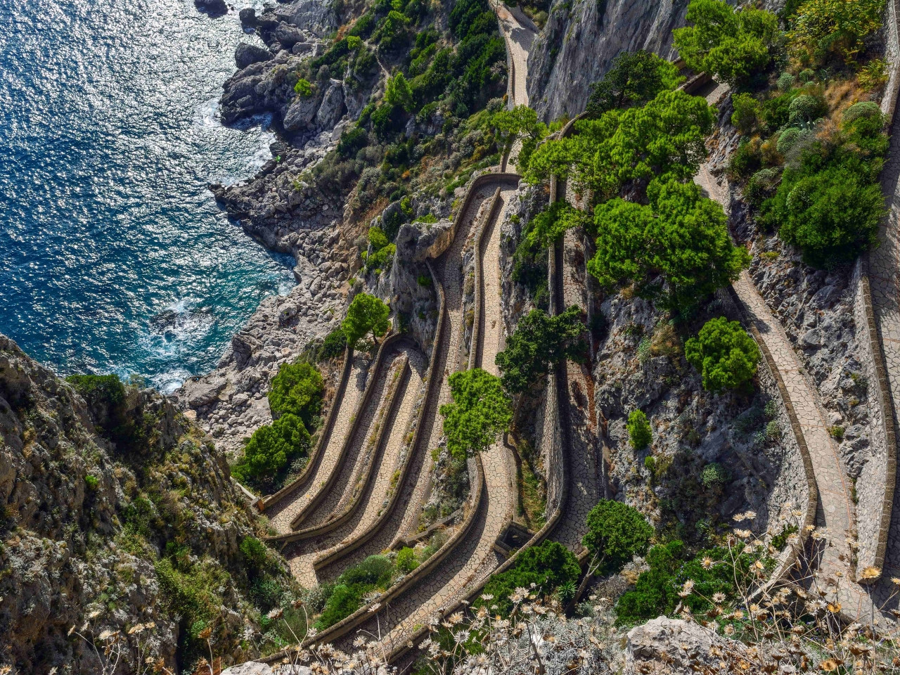 Via Krupp scenic coastal path in Capri with dramatic hairpin bends overlooking the sea