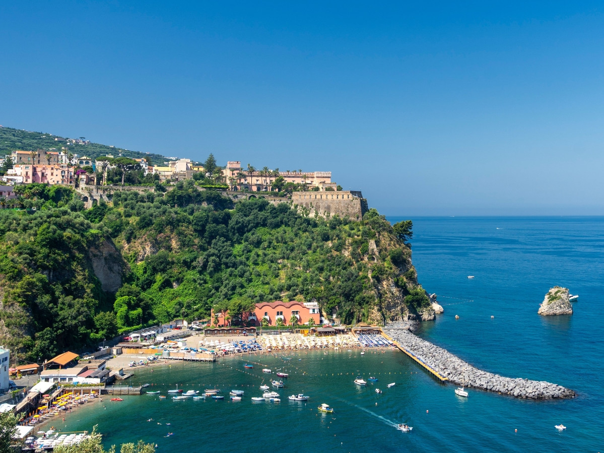 The coastal walkway in Seiano overlooking the Gulf of Naples