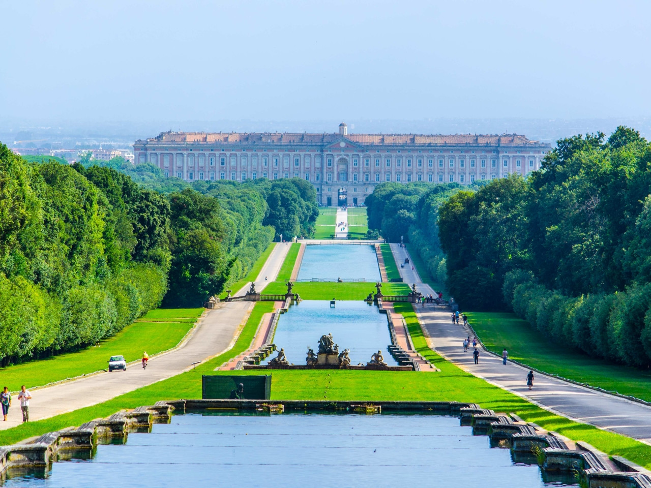 Reggia di Caserta: visit the Palace and the gardens with Coastrider